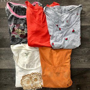 Lot of Women's Large Tshirts Maurices Old Navy LOFT